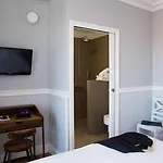 Hotell Saint Julien 3*