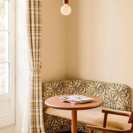 サン ジュリアン ホテル 3*