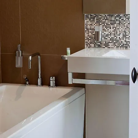 Hotel Saint Julien Biarriz
