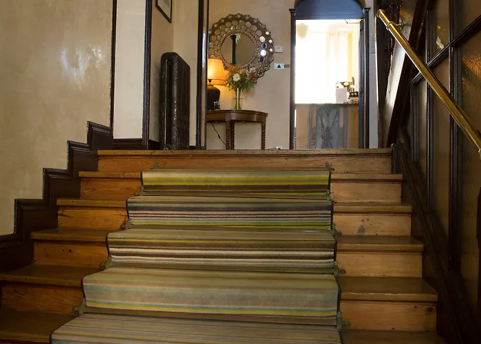 Hotel Saint Julien 3*